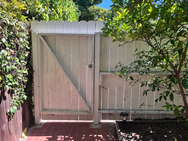 507 Ashland Ave, Unit 507 Ashland C in Santa Monica, CA - Foto de edificio - Building Photo