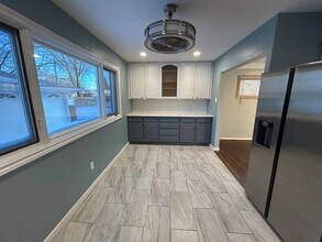 6838 Moccasin St in Westland, MI - Building Photo - Building Photo