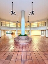 5900 SW 127th Ave in Miami, FL - Building Photo - Building Photo