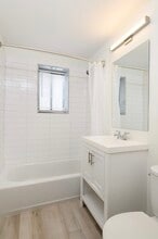 196 Hillside St, Unit 1S in Boston, MA - Building Photo - Building Photo