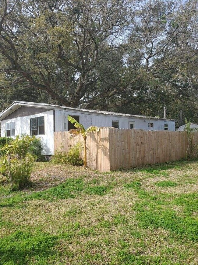 817 W Robson St in Lakeland, FL - Building Photo - Building Photo