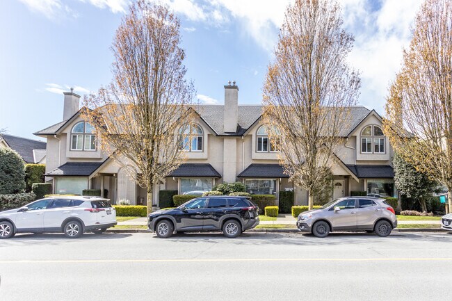 1701 Chesterfield Av in North Vancouver, BC - Building Photo - Building Photo