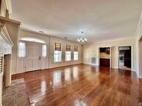 627 W Main St in Gonzales, LA - Building Photo - Building Photo