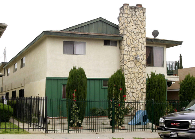 7318 Milton Ave in Whittier, CA - Building Photo - Building Photo