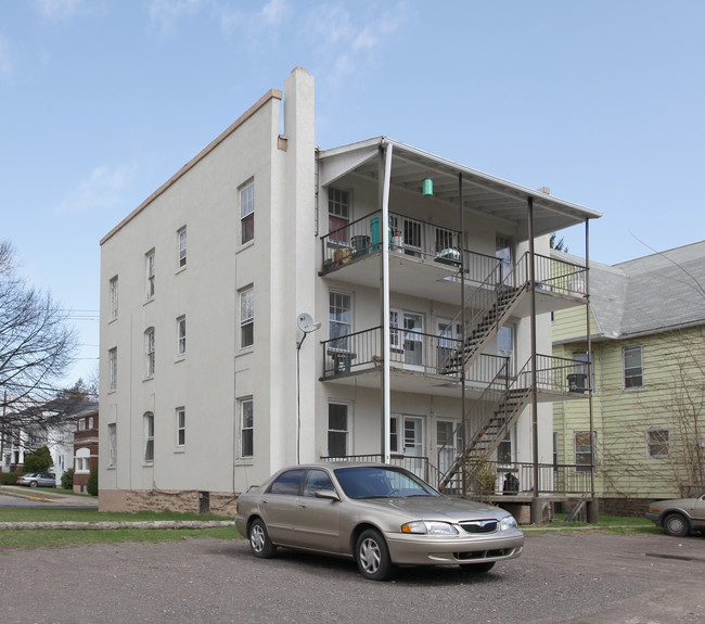 264 Academy St in Wilkes-Barre, PA - Building Photo - Building Photo