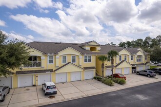 Heron's Landing in Jacksonville, FL - Building Photo - Building Photo