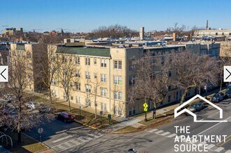 1606 W Sunnyside Ave, Unit 1 in Chicago, IL - Foto de edificio - Building Photo