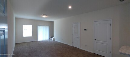 8113 Echo Springs Rd in Jacksonville, FL - Building Photo - Building Photo