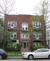 2130 Surrey Rd, Unit 9