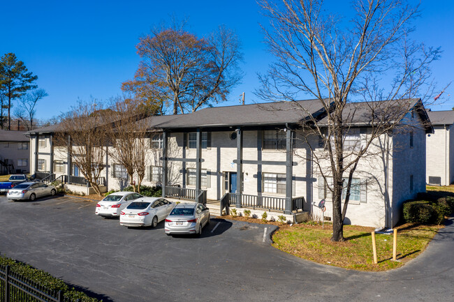 Forest Villas in Forest Park, GA - Building Photo - Building Photo