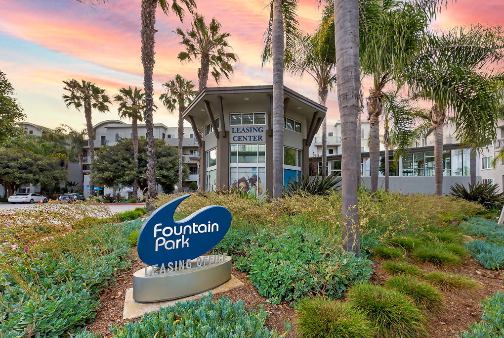 Fountain Park at Playa Vista in Playa Vista, CA - Building Photo