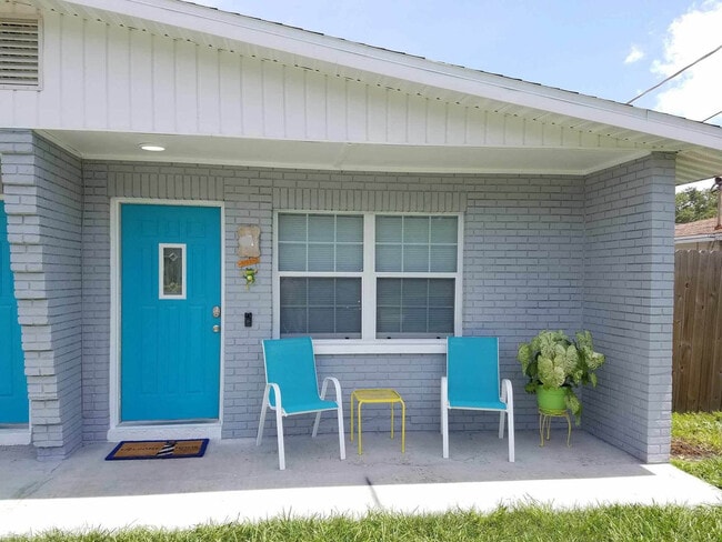 2208 Irene St, Unit SI ID1501434P in Lutz, FL - Foto de edificio - Building Photo