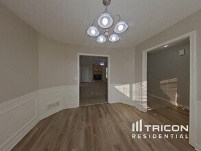 714 Manor Ridge Dr in Loganville, GA - Building Photo - Building Photo