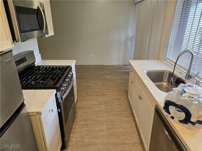 property at 1405 E Vegas Valley Dr