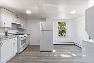 36 Anderson Rd in Katonah, NY - Building Photo - Building Photo