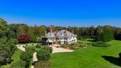 94 Quogue St in Quogue, NY - Building Photo - Building Photo