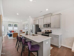 3101 White Blossom Ct in Raleigh, NC - Building Photo - Building Photo