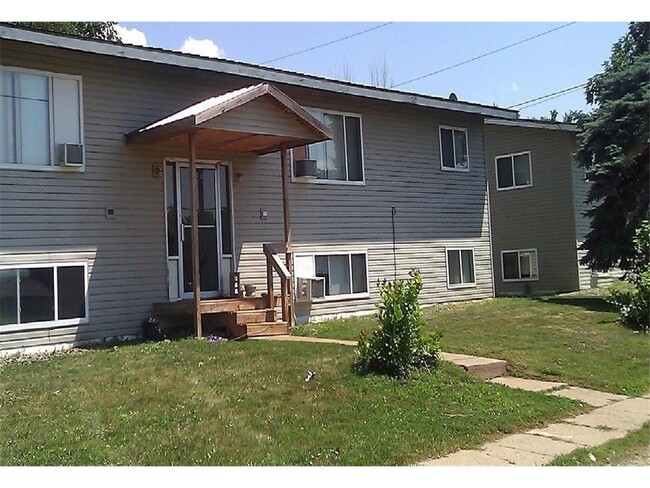 property at 935 Pearl St