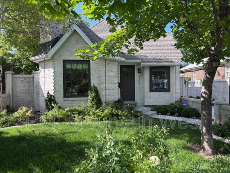 762 E 1700 S in Salt Lake City, UT - Building Photo
