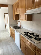 5016 137th St in Hawthorne, CA - Building Photo - Building Photo