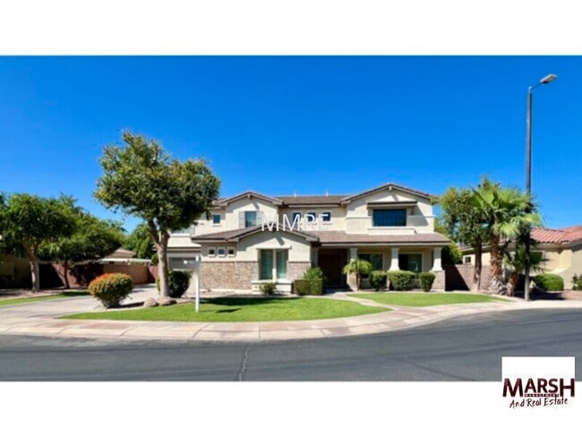 property at 2270 S Emerson Pl