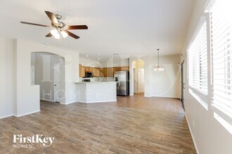 3526 W Monte Way in Phoenix, AZ - Building Photo - Building Photo