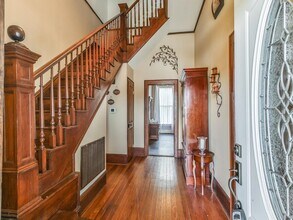 509 E Luhn St in Bellville, TX - Building Photo - Building Photo