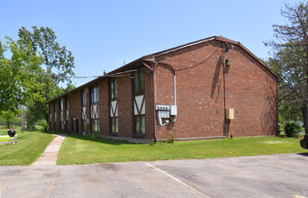 Tudor Heights Apartments in Lockport, NY - Building Photo - Building Photo