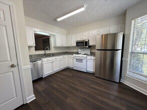 2978 Lexington Trace Dr in Smyrna, GA - Building Photo - Building Photo