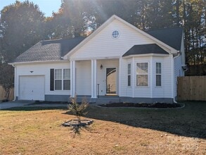 152 Everett Park Dr in Mooresville, NC - Building Photo - Building Photo