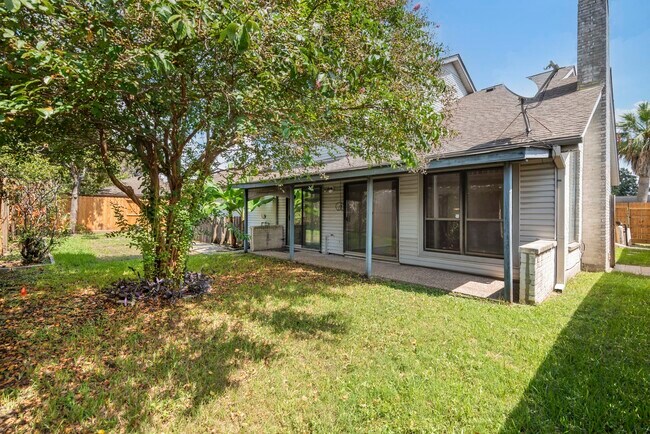 property at 3218 Freshmeadows Dr