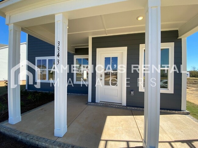 3343 Meriwether Dr in Pike Road, AL - Foto de edificio - Building Photo
