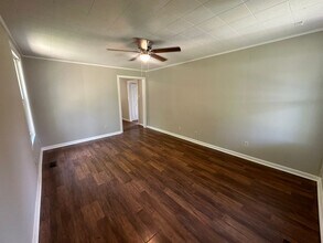 930 Ivy St in Anniston, AL - Building Photo - Building Photo