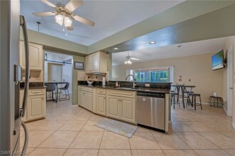 5060 Coldstream Ln in Naples, FL - Building Photo - Building Photo