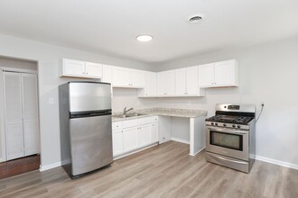 422-424 W 30th St in Norfolk, VA - Building Photo - Building Photo
