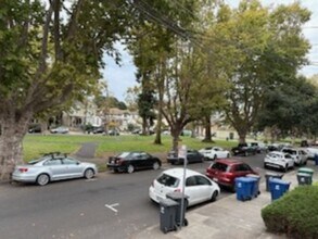 1239 Park Ave in Alameda, CA - Building Photo - Building Photo
