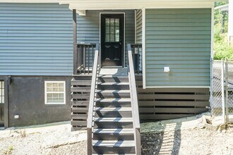 511 Dunbar St in Durham, NC - Building Photo - Building Photo