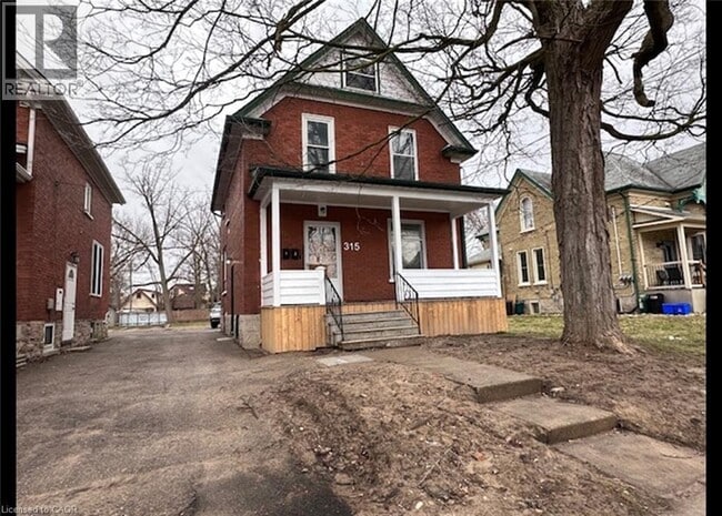 property at 315 Wellington St N