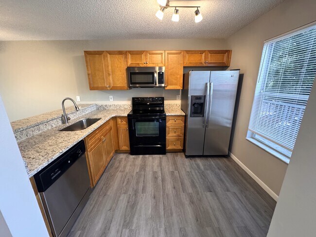 2544 Woodgate Blvd in Orlando, FL - Building Photo - Building Photo