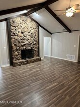 128 Fern Valley Rd in Brandon, MS - Building Photo - Building Photo