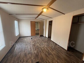 397 Deer Run Dr in Mocksville, NC - Building Photo - Building Photo