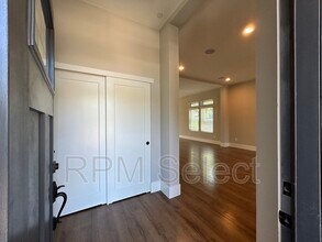 519 8th St in Sacramento, CA - Building Photo - Building Photo