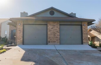 319 Rawhide Loop-Unit -0903 in Round Rock, TX - Building Photo - Building Photo