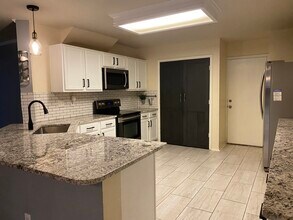 7306 Brookport in San Antonio, TX - Building Photo - Building Photo
