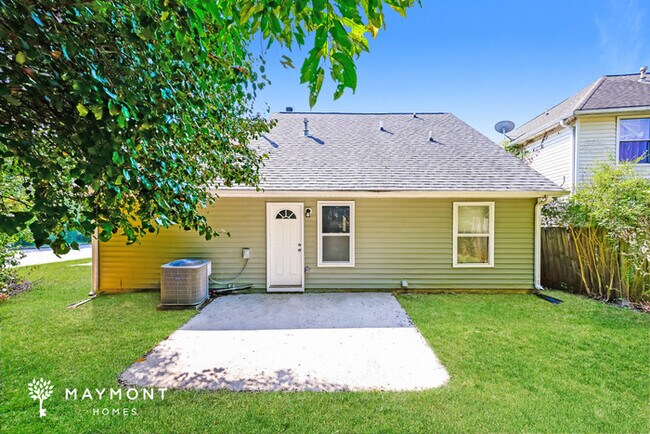 800 Tramore Dr in Stockbridge, GA - Building Photo - Building Photo