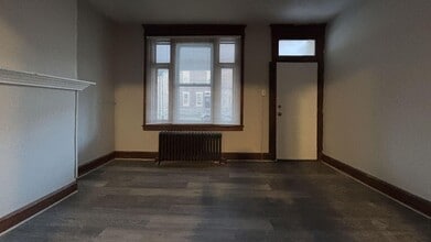 536 W Somerville Ave in Philadelphia, PA - Building Photo - Building Photo