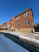 1725 W Rockland St in Philadelphia, PA - Building Photo