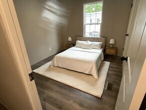 47 Claremont St in St. Cloud, MN - Foto de edificio - Building Photo