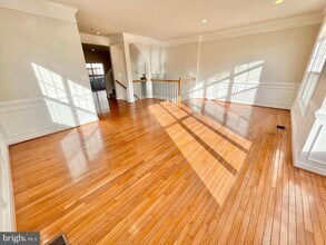 8090 Whispering Wind Ln in Manassas, VA - Building Photo - Building Photo