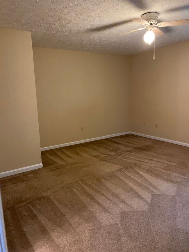 property at 1909 S Milledge Ave